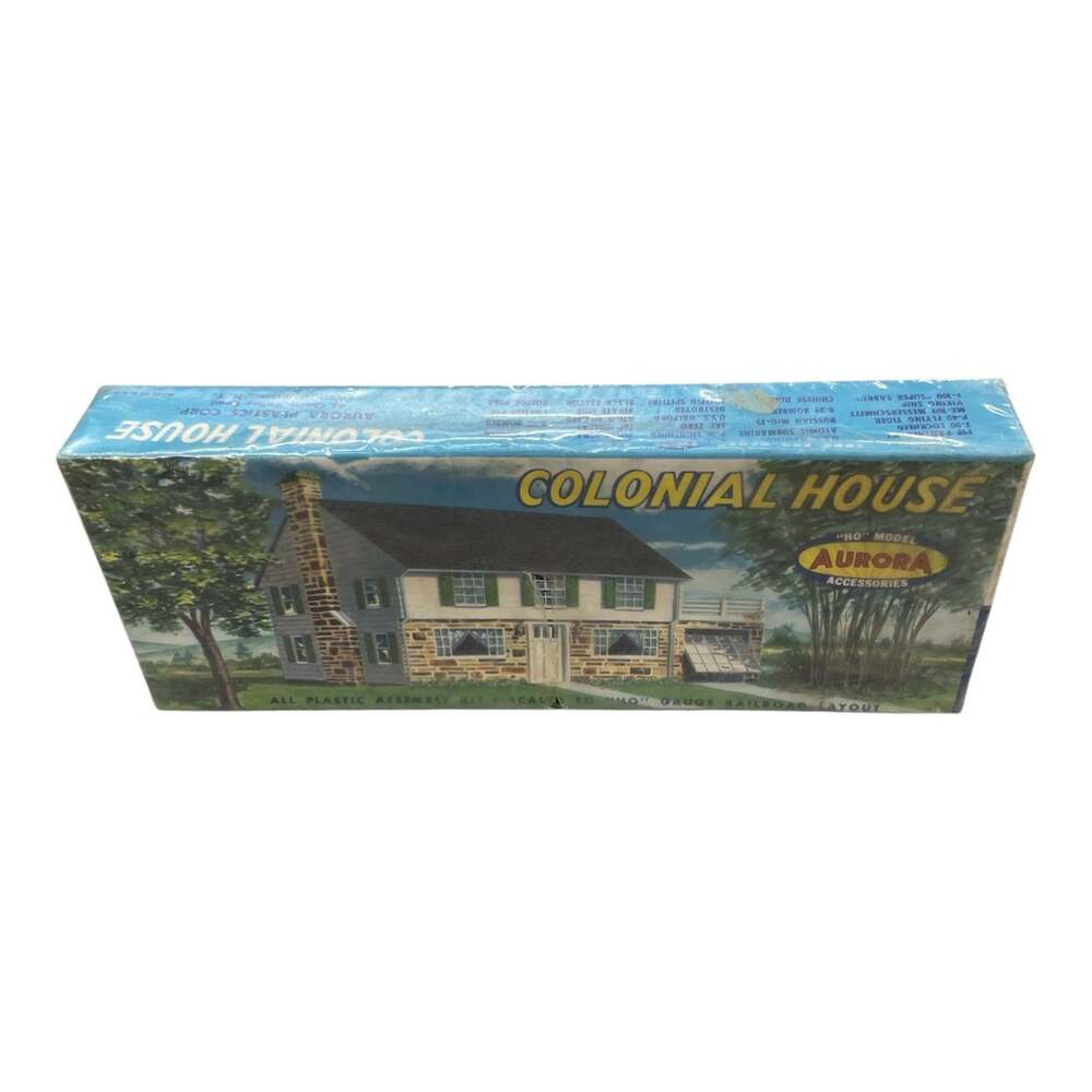 Colonial House Aurora Model Assembly Kit 652 HO
